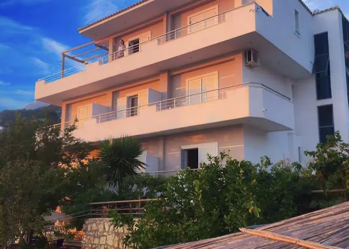 Sea View Luxury Palase Dhërmi